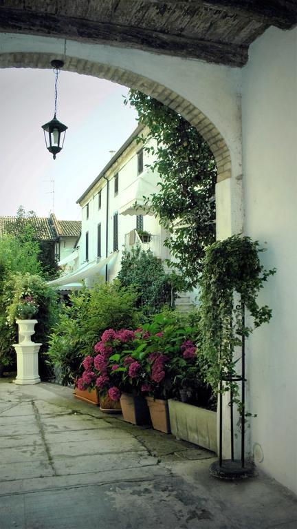 Dimora & Arte B&B Canneto sull'Oglio ภายนอก รูปภาพ